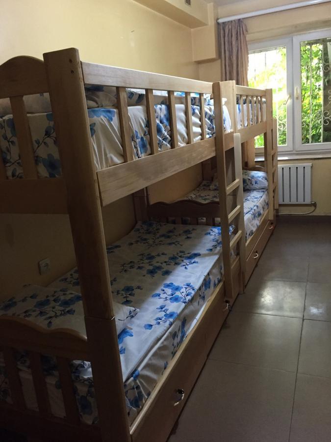 Best Hostel Republic Square Yerevan Luaran gambar
