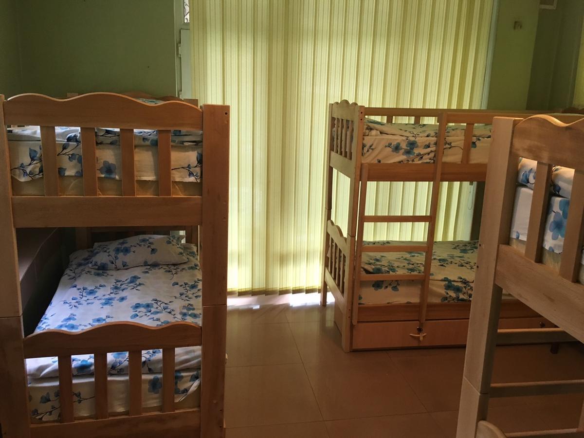 Best Hostel Republic Square Yerevan Luaran gambar