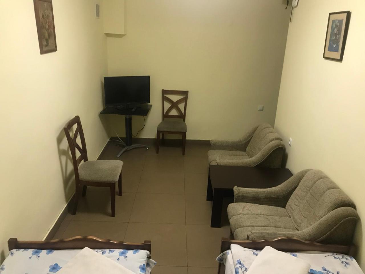 Best Hostel Republic Square Yerevan Luaran gambar