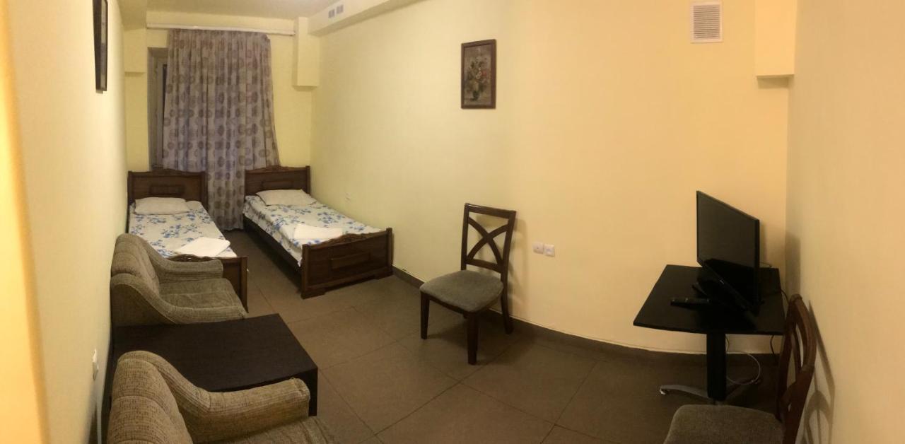 Best Hostel Republic Square Yerevan Luaran gambar