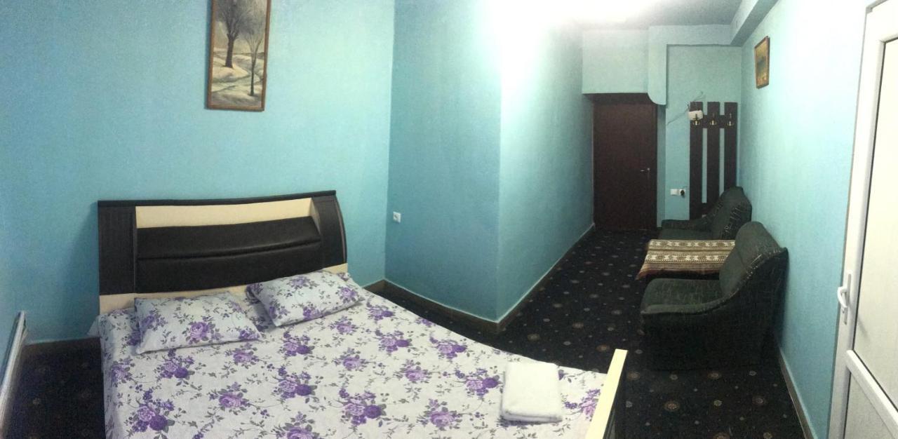 Best Hostel Republic Square Yerevan Luaran gambar
