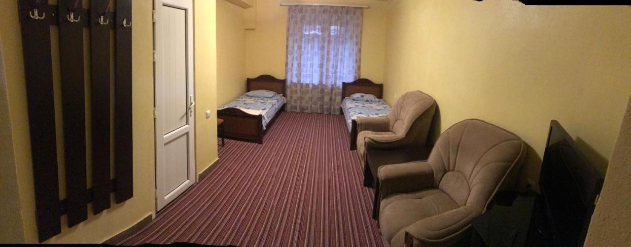 Best Hostel Republic Square Yerevan Luaran gambar
