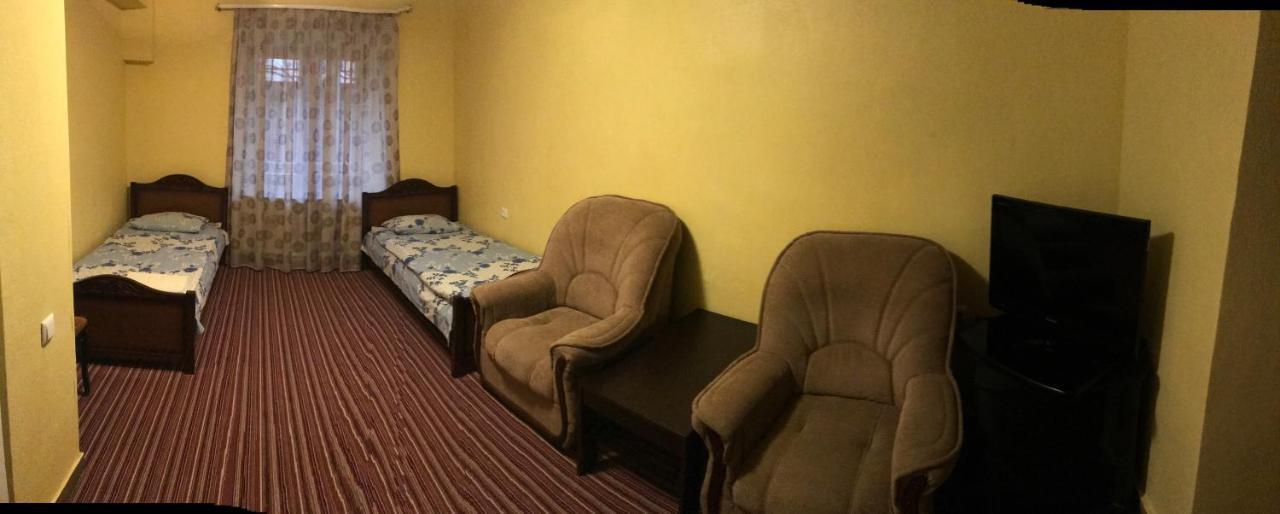 Best Hostel Republic Square Yerevan Luaran gambar