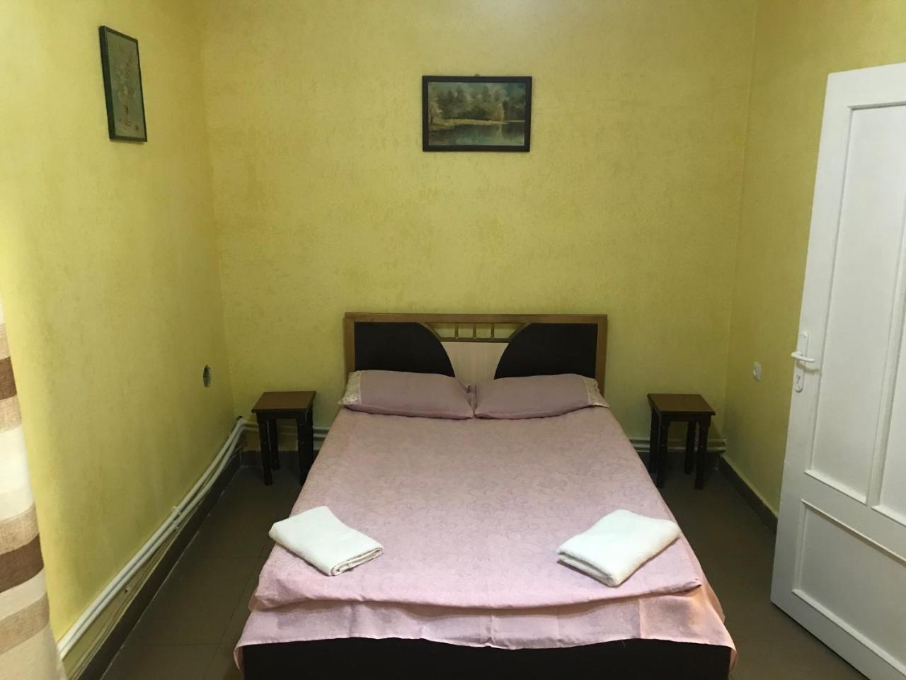 Best Hostel Republic Square Yerevan Luaran gambar