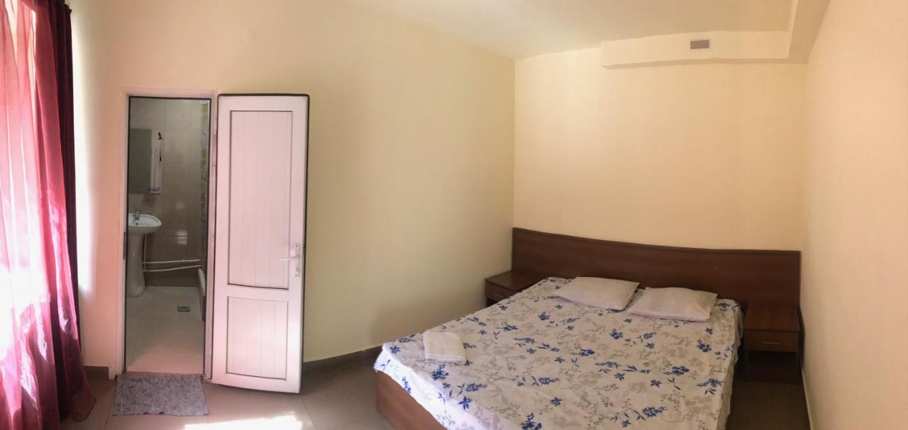 Best Hostel Republic Square Yerevan Luaran gambar