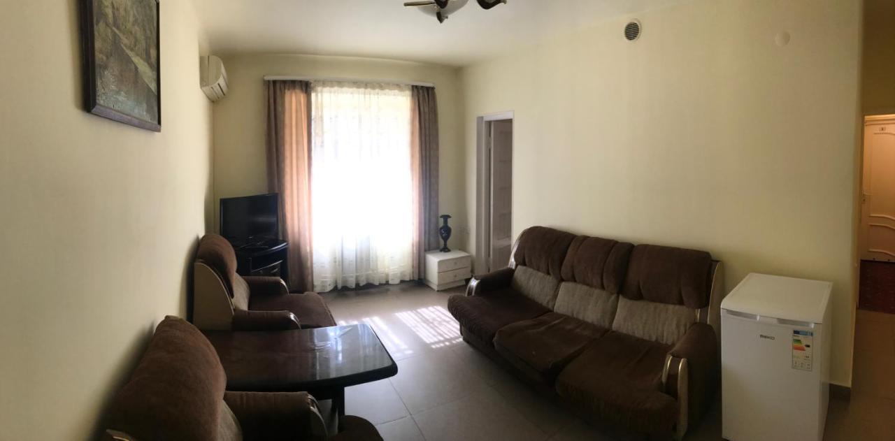 Best Hostel Republic Square Yerevan Luaran gambar