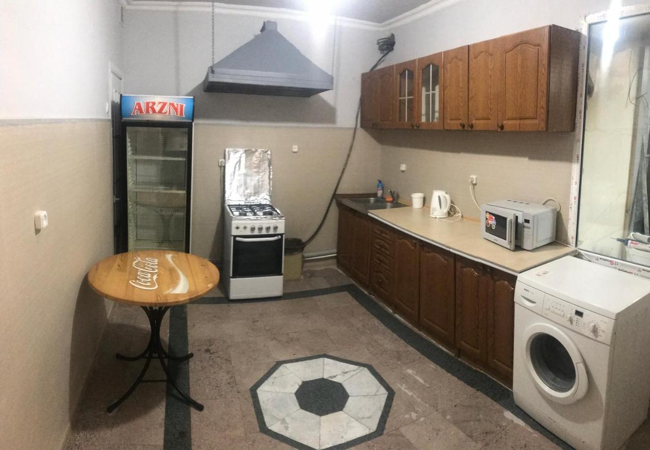 Best Hostel Republic Square Yerevan Luaran gambar