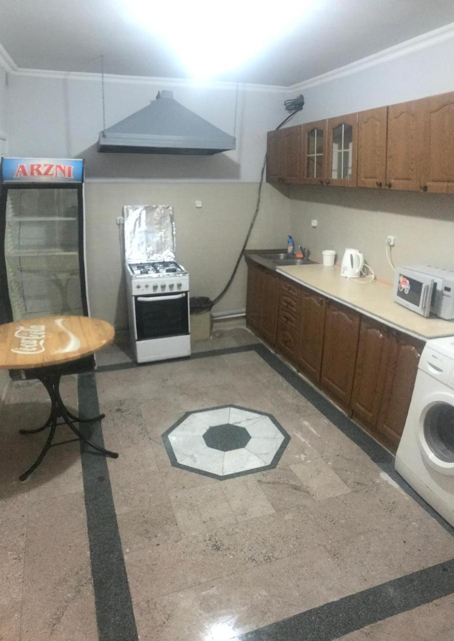 Best Hostel Republic Square Yerevan Luaran gambar